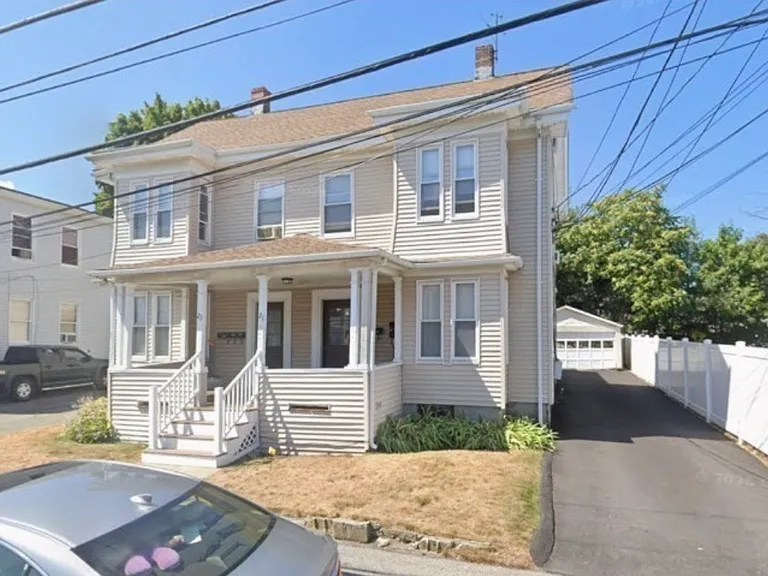 21-23 Lowell St #1 — Photo 9