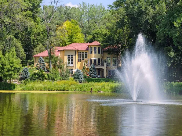 4165 Trillium Ln E, Mound, MN 55364