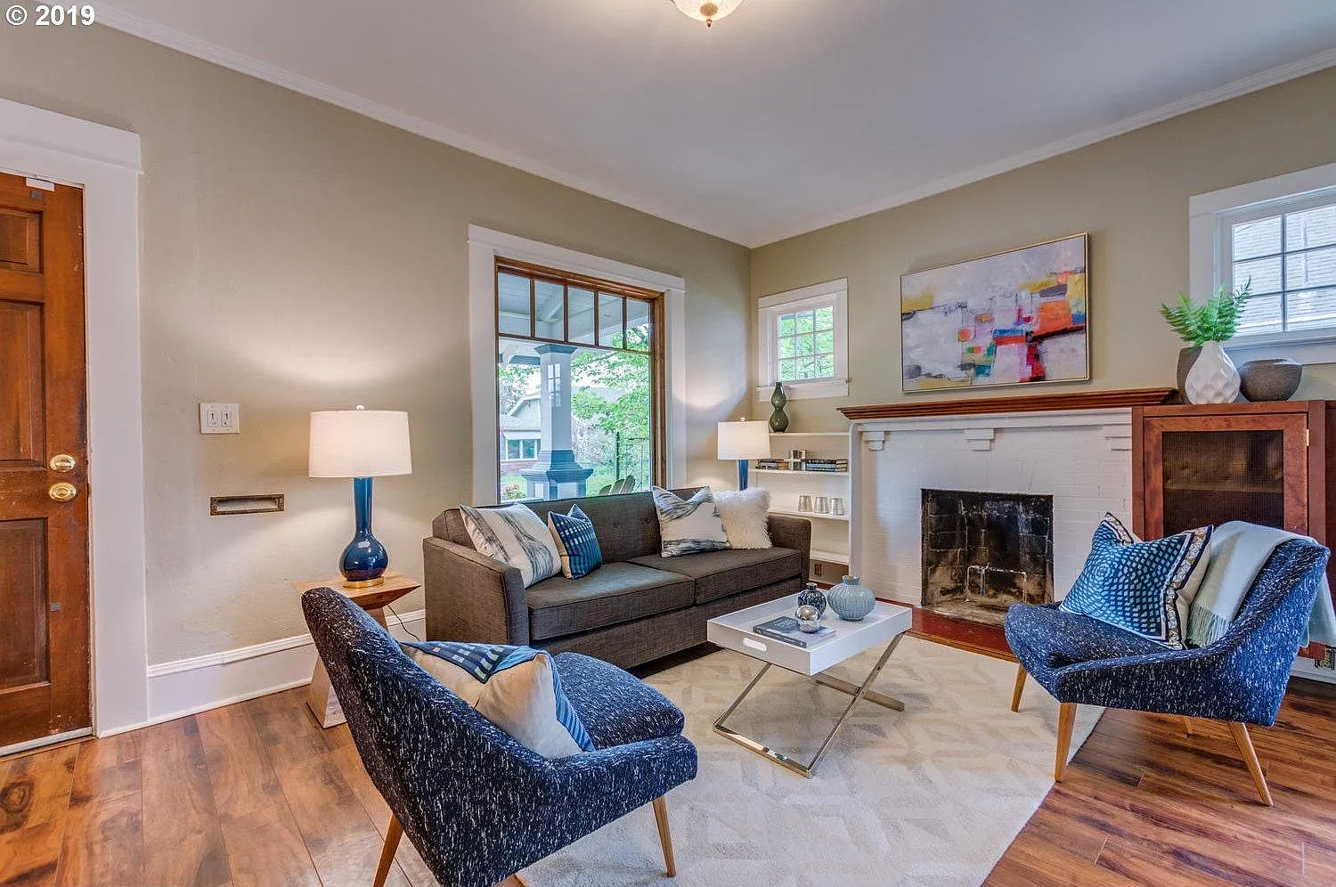 4 bed, 2697 sqft, $3,799 — Photo 3
