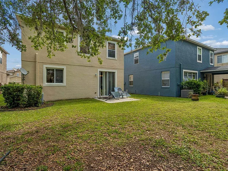 2401 Silvermoss Dr — Photo 37