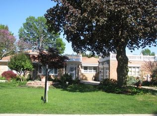 1011 S Hale St, Wheaton, IL 60189