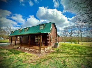 94 Oxford Rd, Holladay, TN 38341