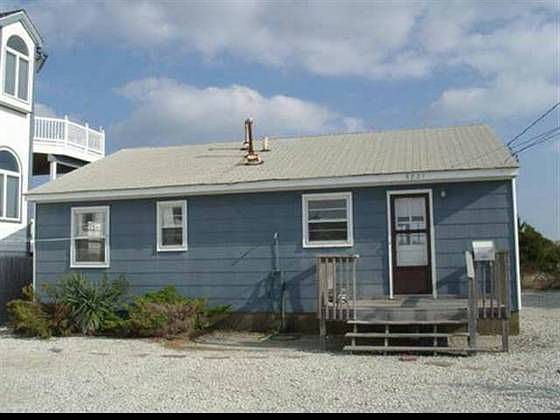 1st image of 6821 Pleasure Ave
