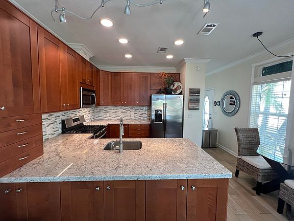 5th image of 5031 5th Ave Lot 36