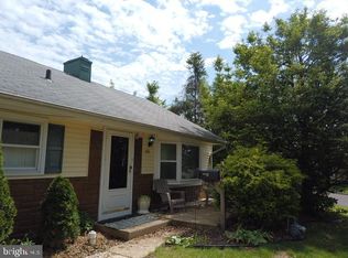 140 Andover Rd, Fairless Hills, PA 19030