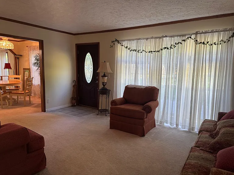 504 Rockingham Rd — Photo 7