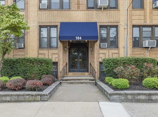 104-106 Palisade Ave #A1, Jersey City, NJ 07306