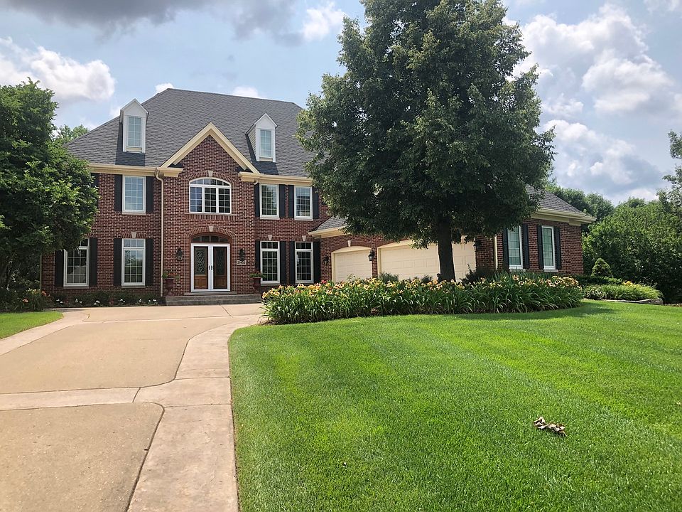 1st image of 21403 N Meadowlark Ct
