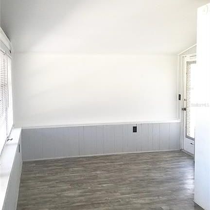 5th image of 511 46th Ave N