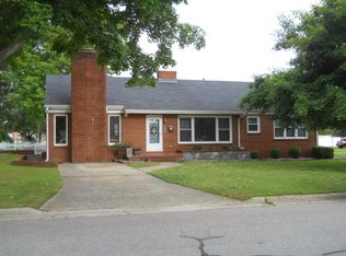 732 Wilson St, Roanoke Rapids, NC 27870