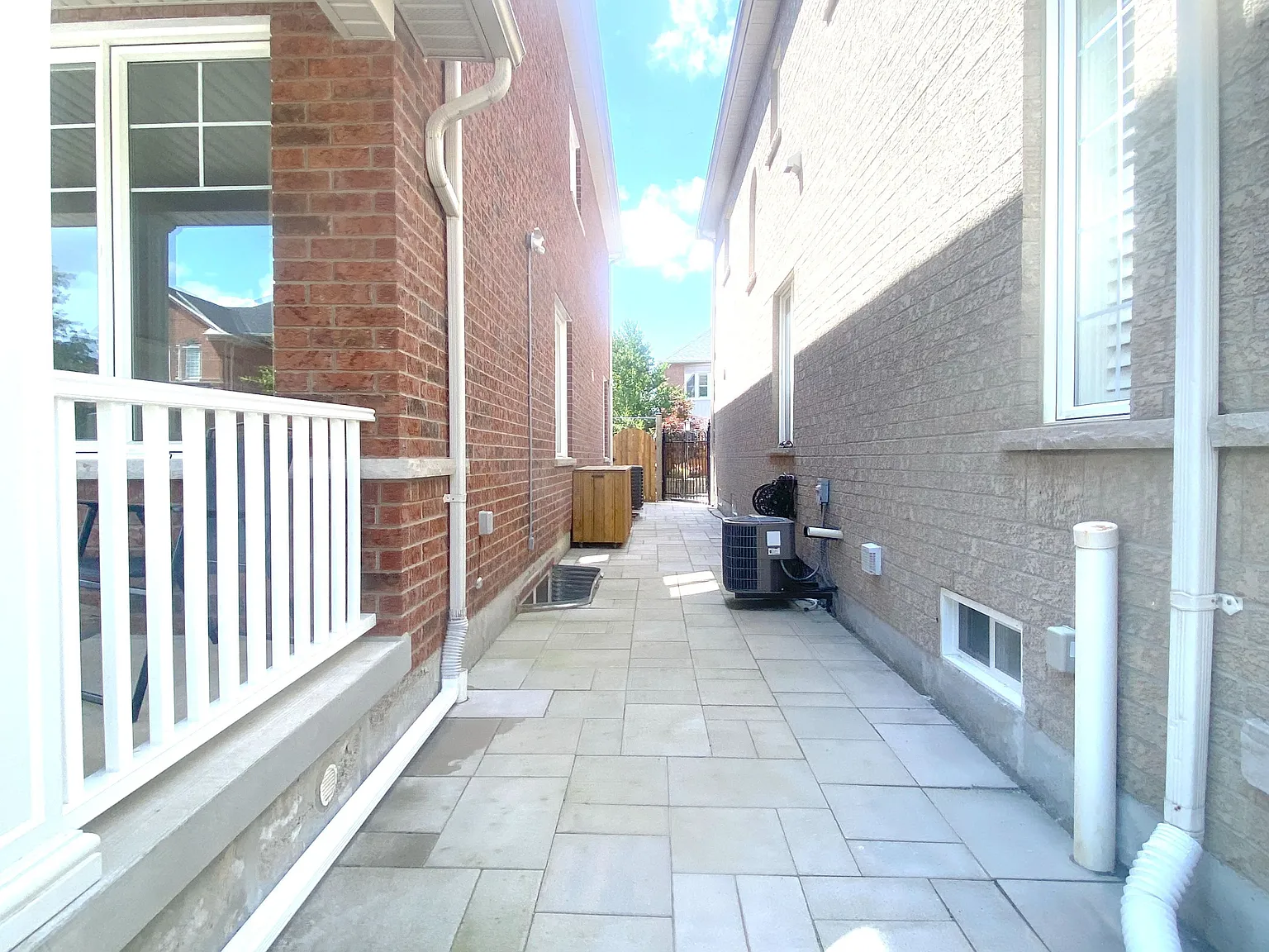 2 bed, $1,450 — Photo 4