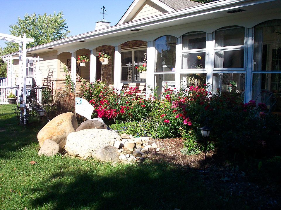 Country Cottage,New Berlin, WI