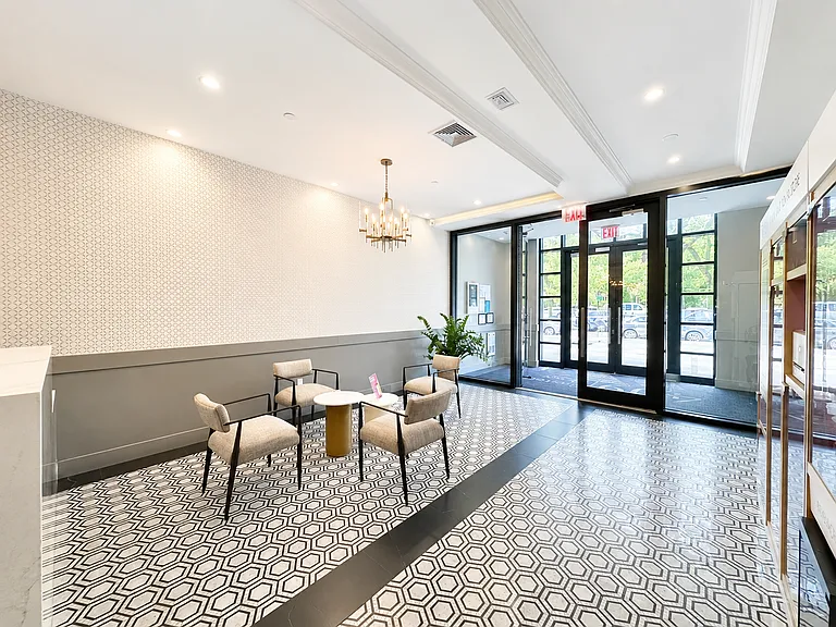 409 Eastern Pkwy #710 — Photo 16