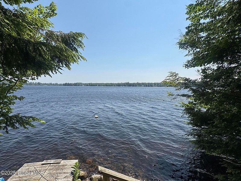 4th image of 152 N Shore Road