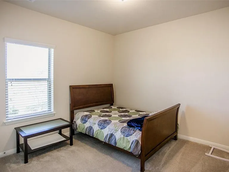 145 Pincea Pl — Photo 16