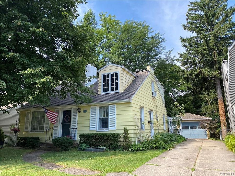 1st image of 97 Hirschfield Dr