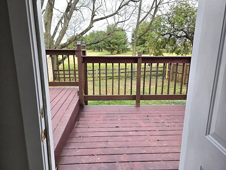 1092 Winding Oak Trl — Photo 32