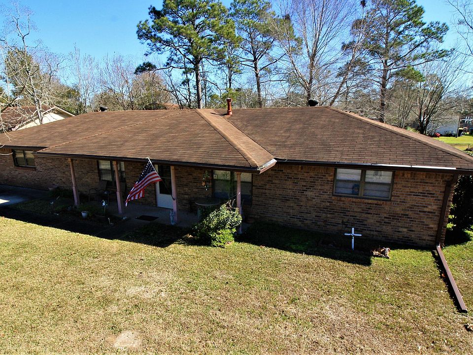 1st image of 802 Wildwood Dr