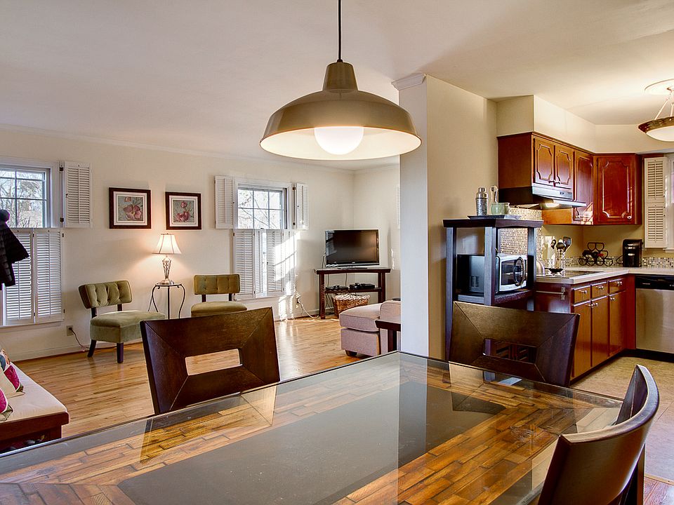1st image of 1631 Roxbury Rd APT A2