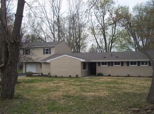 1410 Locust Lake Rd, Amelia, OH 45102