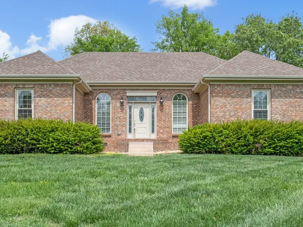 2841 Trelawny Dr, Clarksville, TN 37043