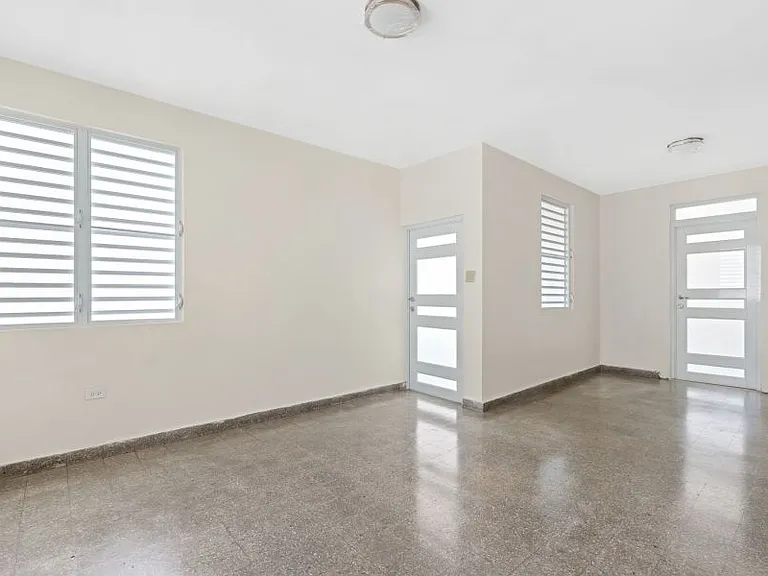 1210 Calle Maria Bustamante — Photo 6