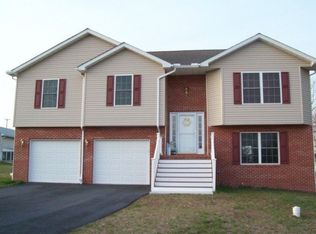 1 Ditzler Ave, Biglerville, PA 17307