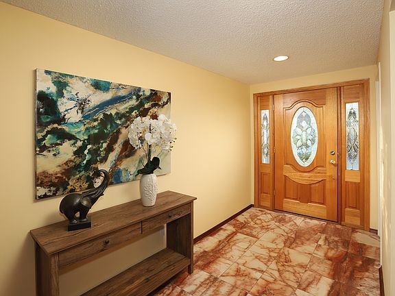 4th image of 9238 Scotmont Dr