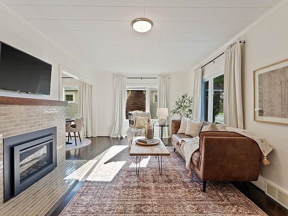 5th image of 3112 W Dalton Ave
