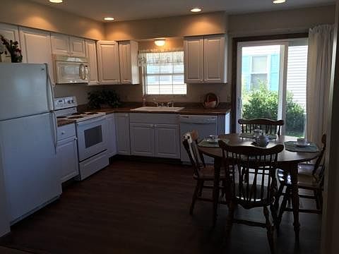 2nd image of 2609 Hugh St
