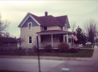 1101 Clinton Ave, Saint Clair, MI 48079