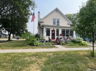 741 George Ave, Aurora, IL 60505