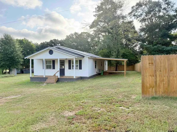 169 Melton St, Gallatin, TX 75764