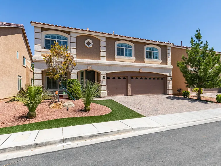 9766 Cadence Creek Ct — Photo 2