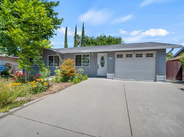 7166 Arutas Dr, North Highlands, CA 95660