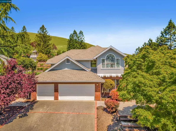 62 Sanders Ranch Rd, Moraga, CA 94556