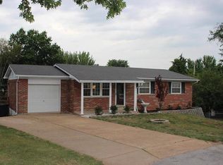 3860 W Elm Pl, Arnold, MO 63010