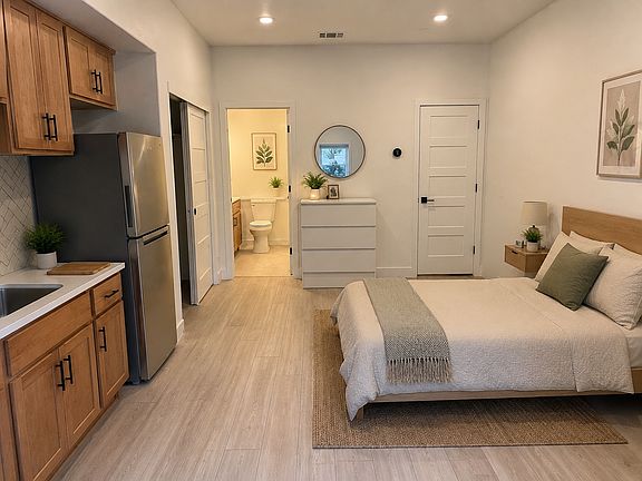2nd image of 3765 Castro Valley Blvd #3917A