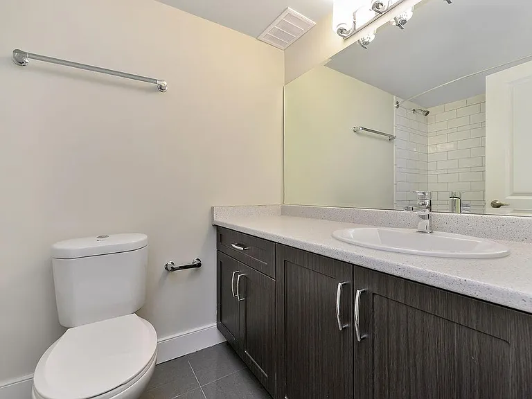 415 Michigan St #405 — Photo 17