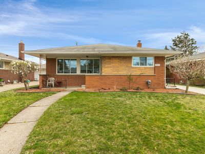 7840 August Ave, Westland, MI, 48185