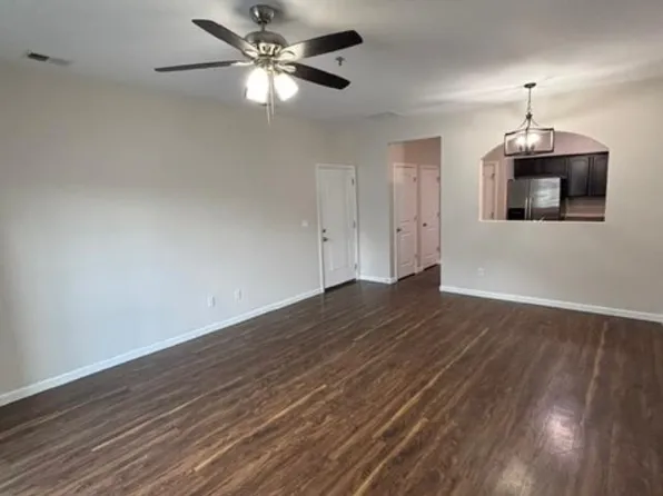 615 Top Notch Ln Unit 102, Eureka, MO 63025