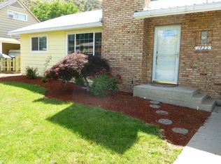 1422 Oak St, Wenatchee, WA 98801