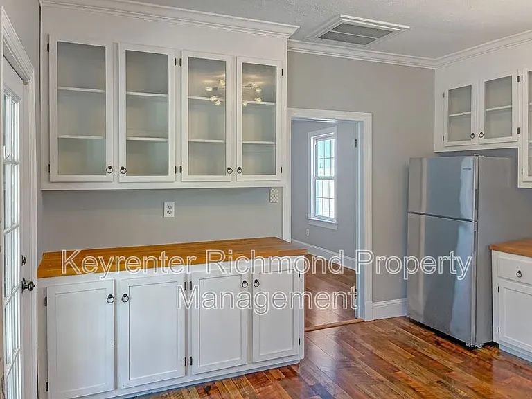 6101 Pole Green Rd — Photo 8