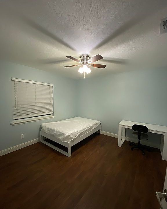 1st image of 10339 Ellenwood Way