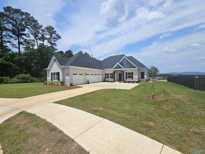 7656 Shaun Leslie Cir, Owens X Rds, AL, 35763