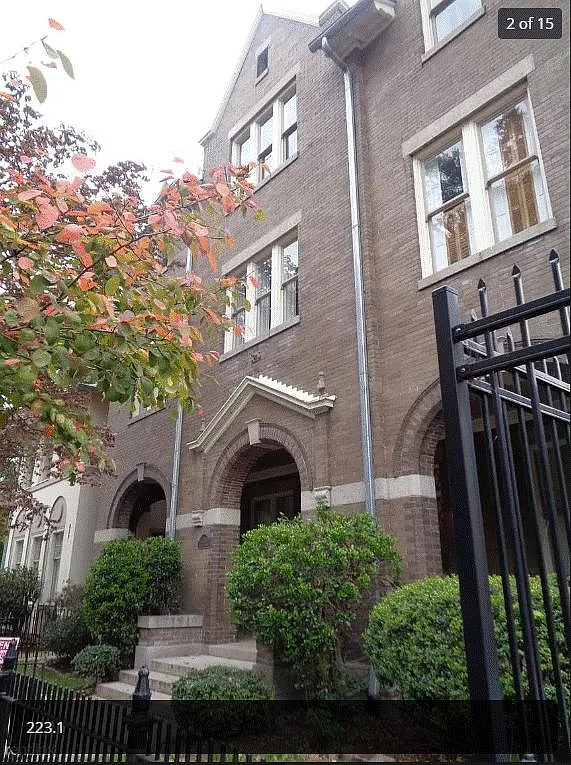Building Photo - 223 S Cherry St #1C