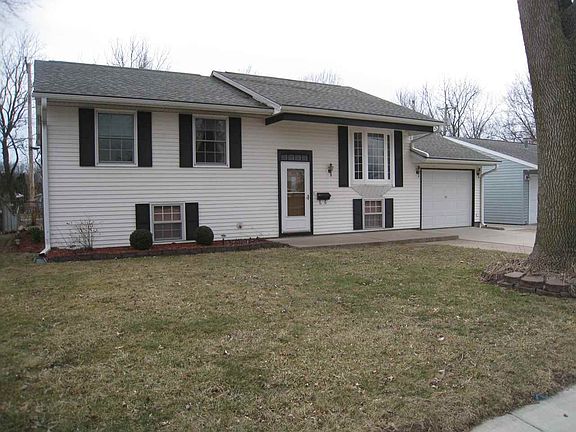 2nd image of 1204 46th Ave
