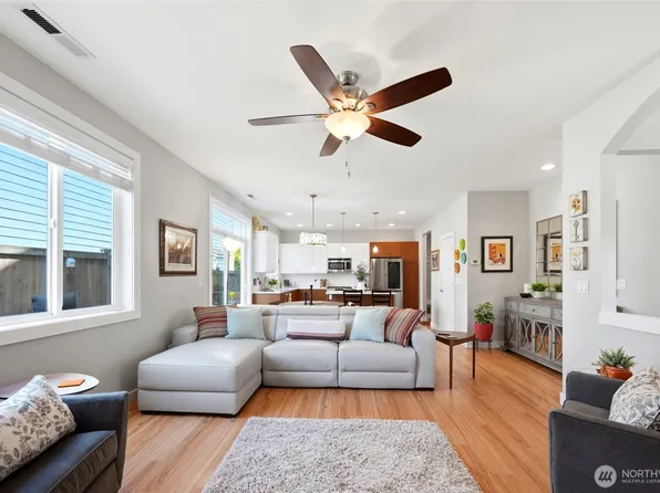 219 197th Street SE, Bothell, WA 98012