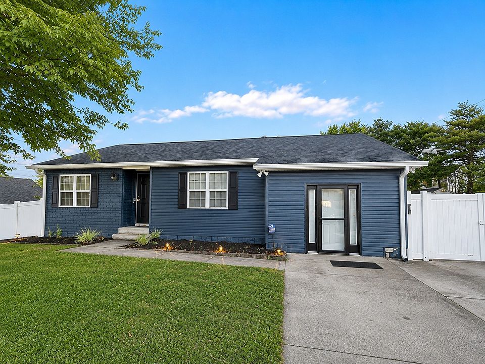 1st image of 1124 Nelson Dr