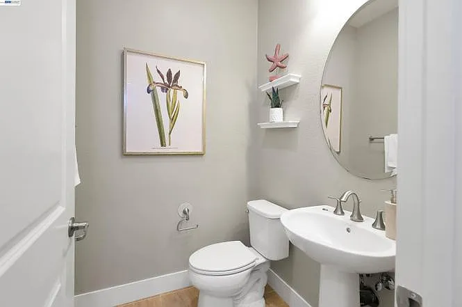 3132 Aran Way — Photo 10